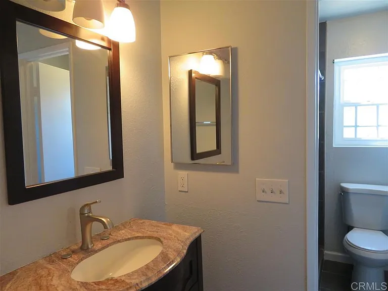 7037 Attleborough Ct — Photo 9