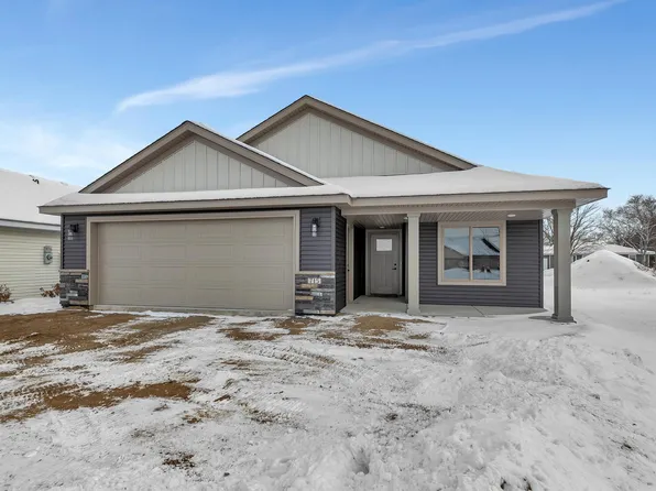 715 Graceview Dr, Saint Joseph, MN 56374