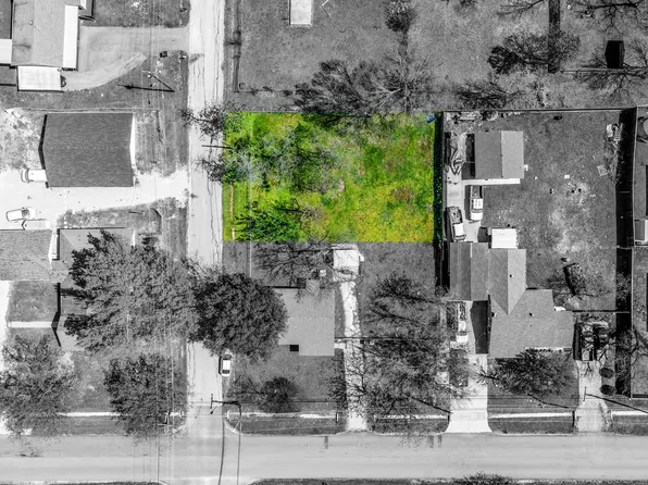 201 S 4th St, Crandall, TX 75114