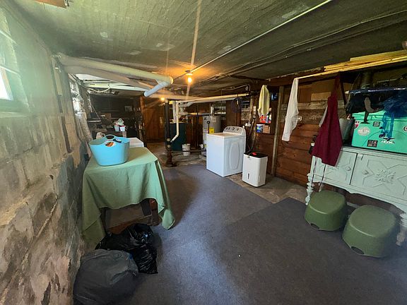 5th image of 62 Newport St Unit 62