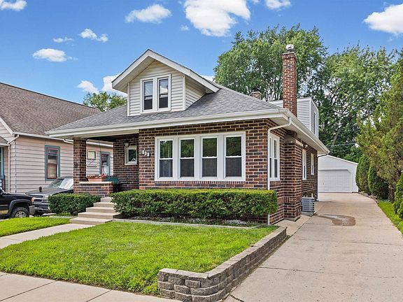 3rd image of 808 S 22nd St