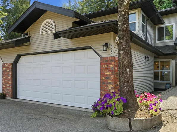 36060 Old Yale Rd #38, Abbotsford, BC V3G 2E9