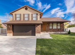 11685 S Casper Rd, Sandy, UT 84092