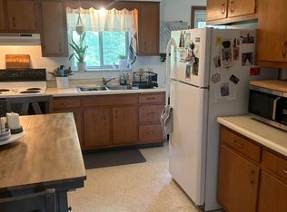 303 Centreville Pike #2, Slippery Rock, PA 16057