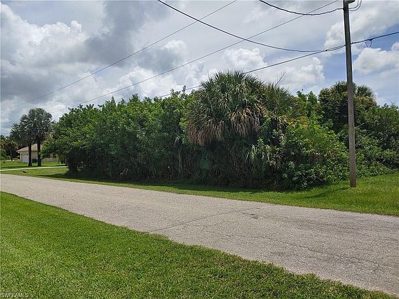 3rd image of 602 Hibiscus Ave