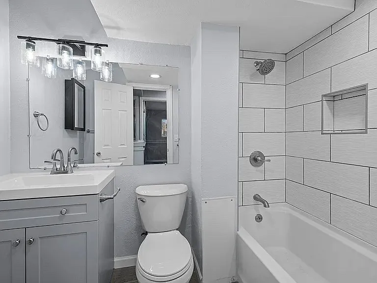 12592 Maria Cir — Photo 4