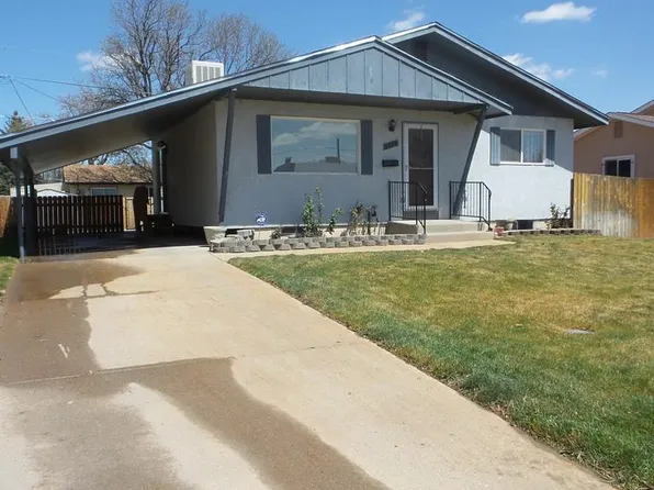 3733 Sheffield Ln, Pueblo, CO 81005