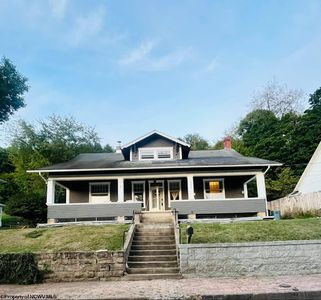 155 S Walnut St, Philippi, WV, 26416