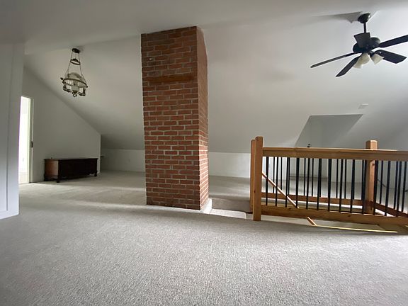 upper level family room or office
