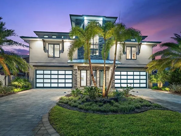 2136 Harbor View Dr, Dunedin, FL 34698