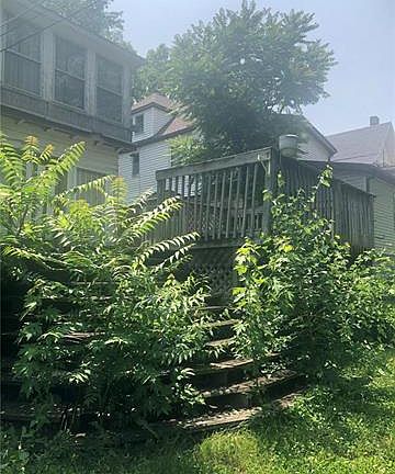 4th image of 2932 E 29th St