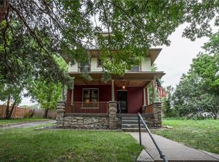 3724 Central St, Kansas City, MO 64111