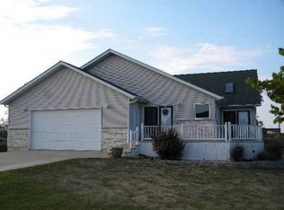 3541 158th St, Wever, IA 52658