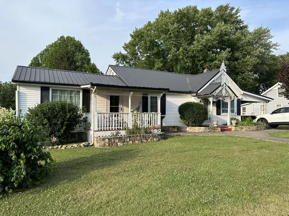 120 Willow St N, Cowan, TN 37318