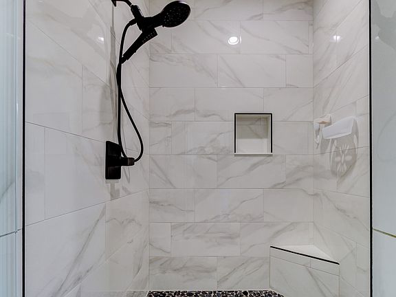 15th image of this home