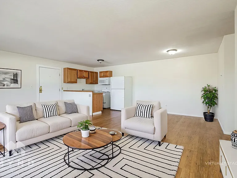 2150 Sutro St #G4 — Photo 2