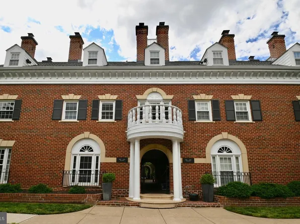 1034 N Royal St #1034, Alexandria, VA 22314