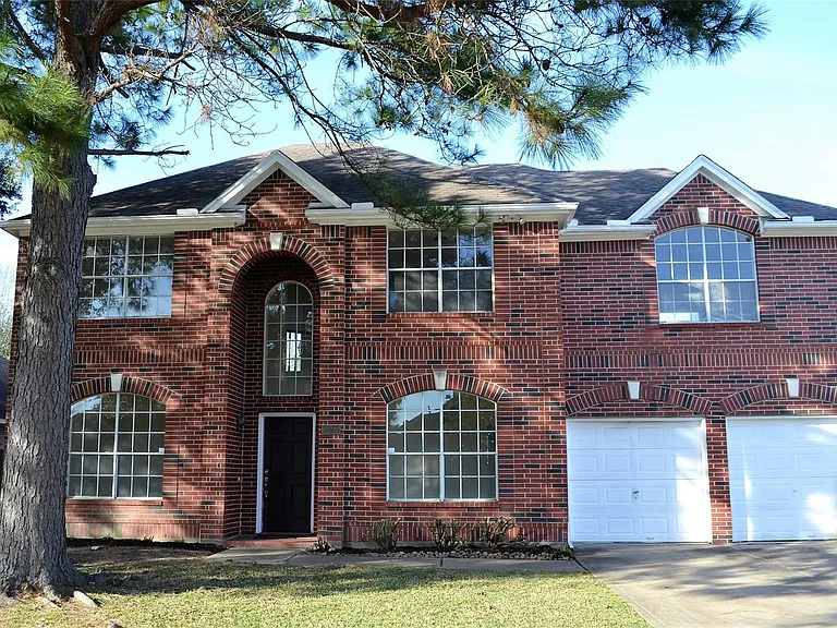 21718 Bay Palms Dr — Photo 1