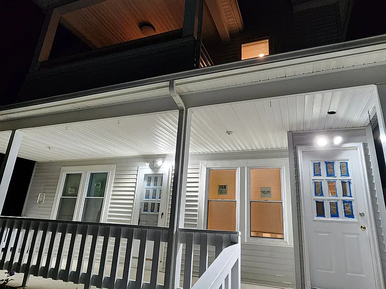 720 Main St #1 — Photo 18