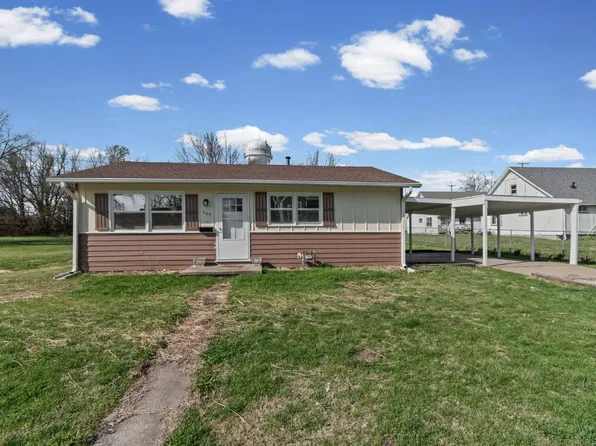 509 E 2nd St, Cameron, MO 64429