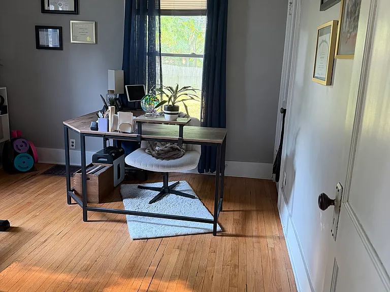 403 E Farnum Ave #1 — Photo 10