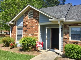 402 Old Spring Hill Ln, Fuquay Varina, NC 27526