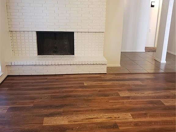 5th image of 10835 Wallbrook Dr