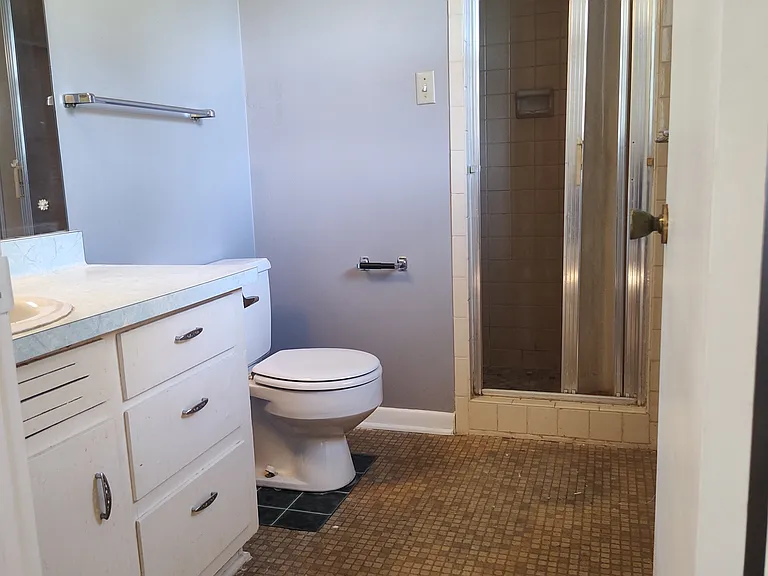 2011 Evergreen Dr — Photo 14