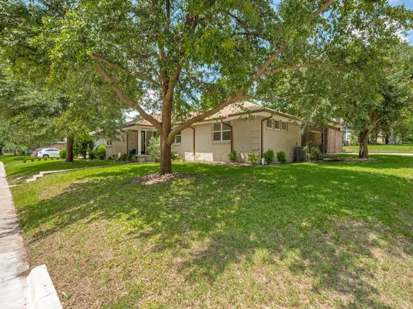 6632 Ridgemont Dr, Dallas, TX 75214