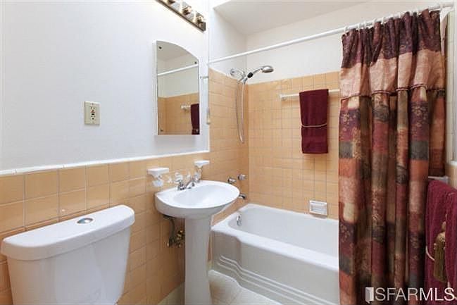 1st image of 162 Victoria St