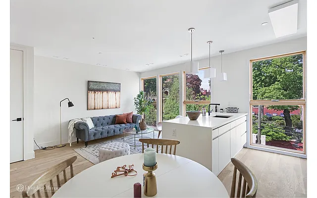 Sold by Douglas Elliman | media 14