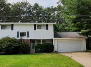 9208B Rhode Island Dr, Oscoda, MI 48750