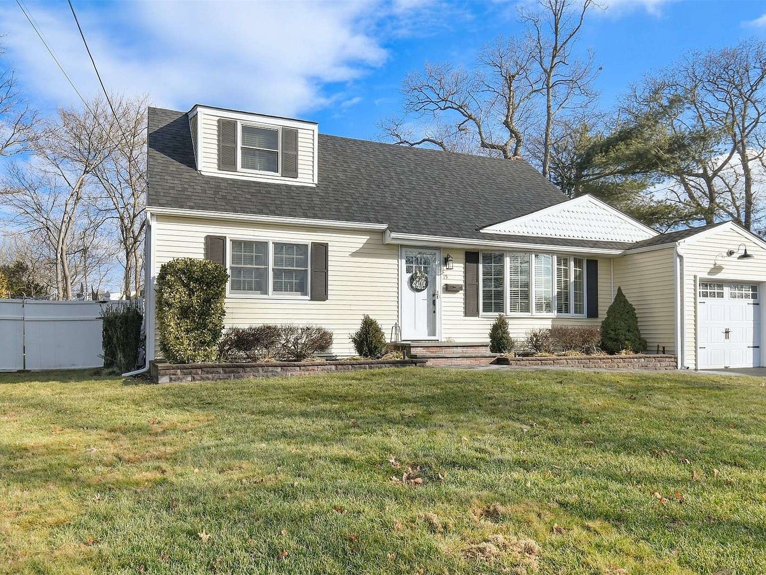 15 Coleridge Place, Greenlawn, NY 11740 | Zillow
