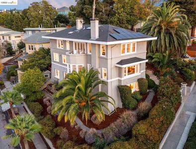 866 Paloma Ave, Oakland, CA, 94610