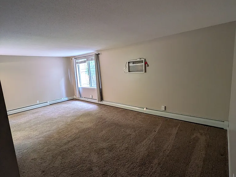 1770 Bryant Ave S #202 — Photo 7