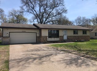 11451 Lily St NW, Coon Rapids, MN 55433
