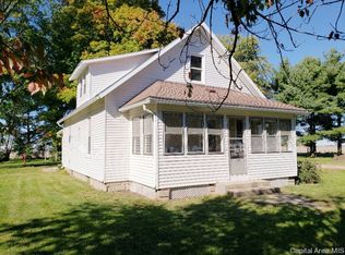 787 Rees Station Rd, Franklin, IL 62638