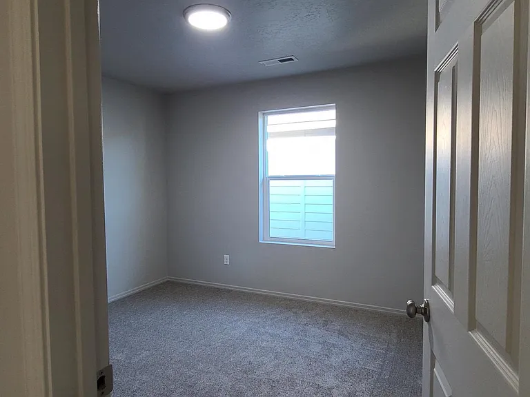 17745 N Pegram Way — Photo 8