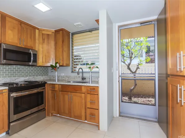 1323 Makiki St #A104, Honolulu, HI 96814