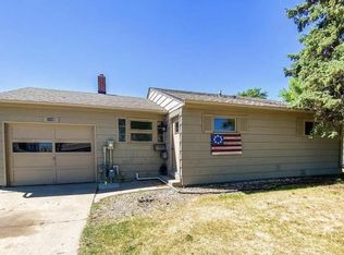 1438 7th St #2, Brookings, SD 57006