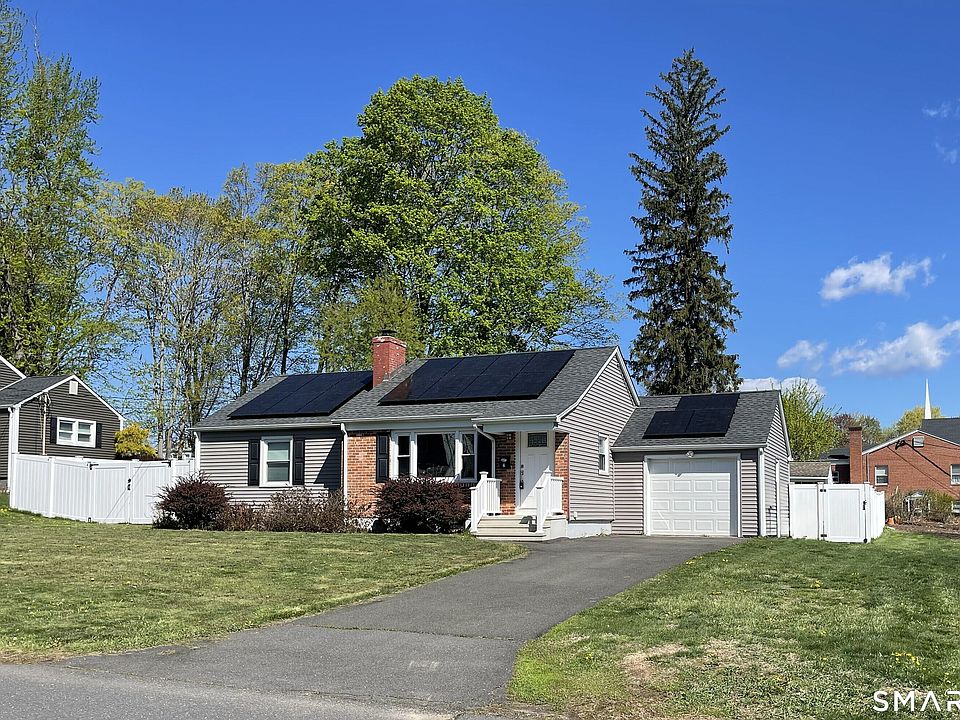 2nd image of 7 Hillscrest Road