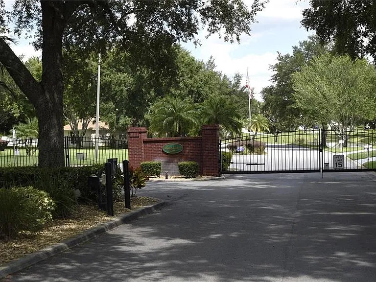 236 Ruby Lake Ln — Photo 21