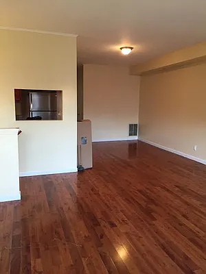 Rented by RAPID REALTY KENSINGTON INC | media 17