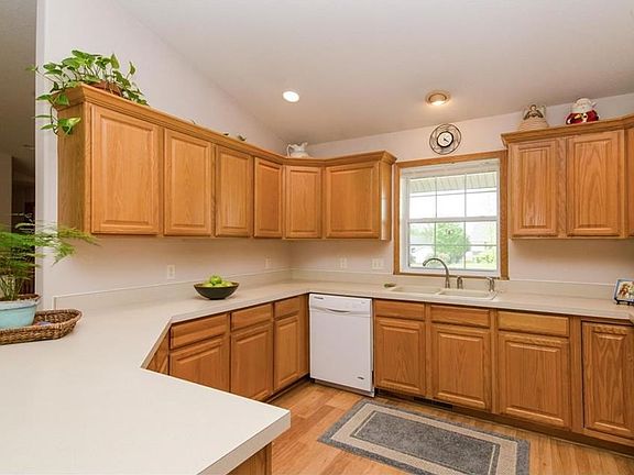 OPEN CONCEPT KITCHEN