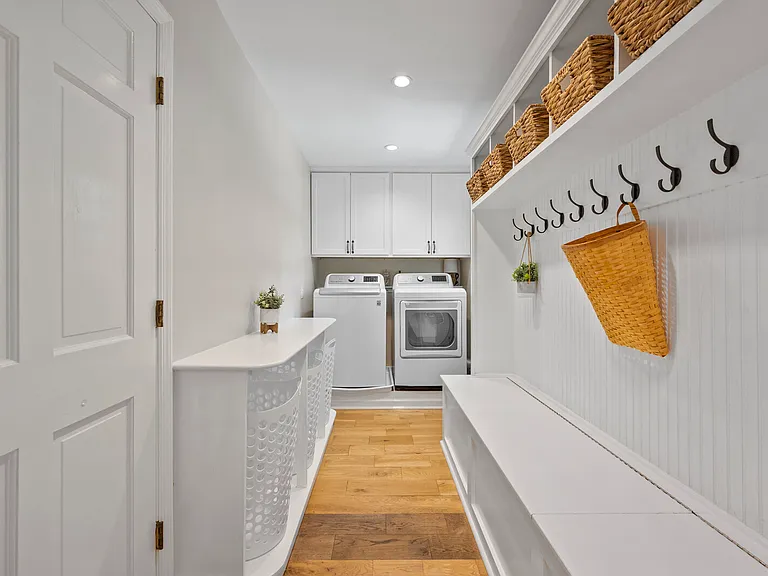 2215 Creekside Ln — Photo 37