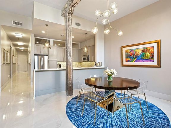 5th image of 840 Tchoupitoulas St APT 221
