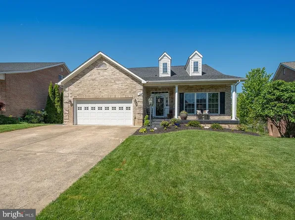 174 N View Cir, Warrenton, VA 20186