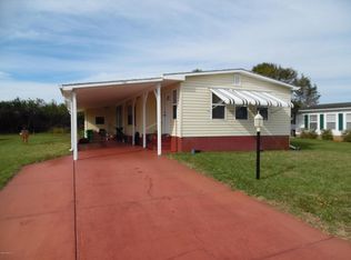 7480 Blackhawk Rd, Micco, FL 32976