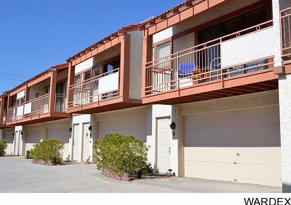 1st image of 2121 Magnolia Dr APT 9