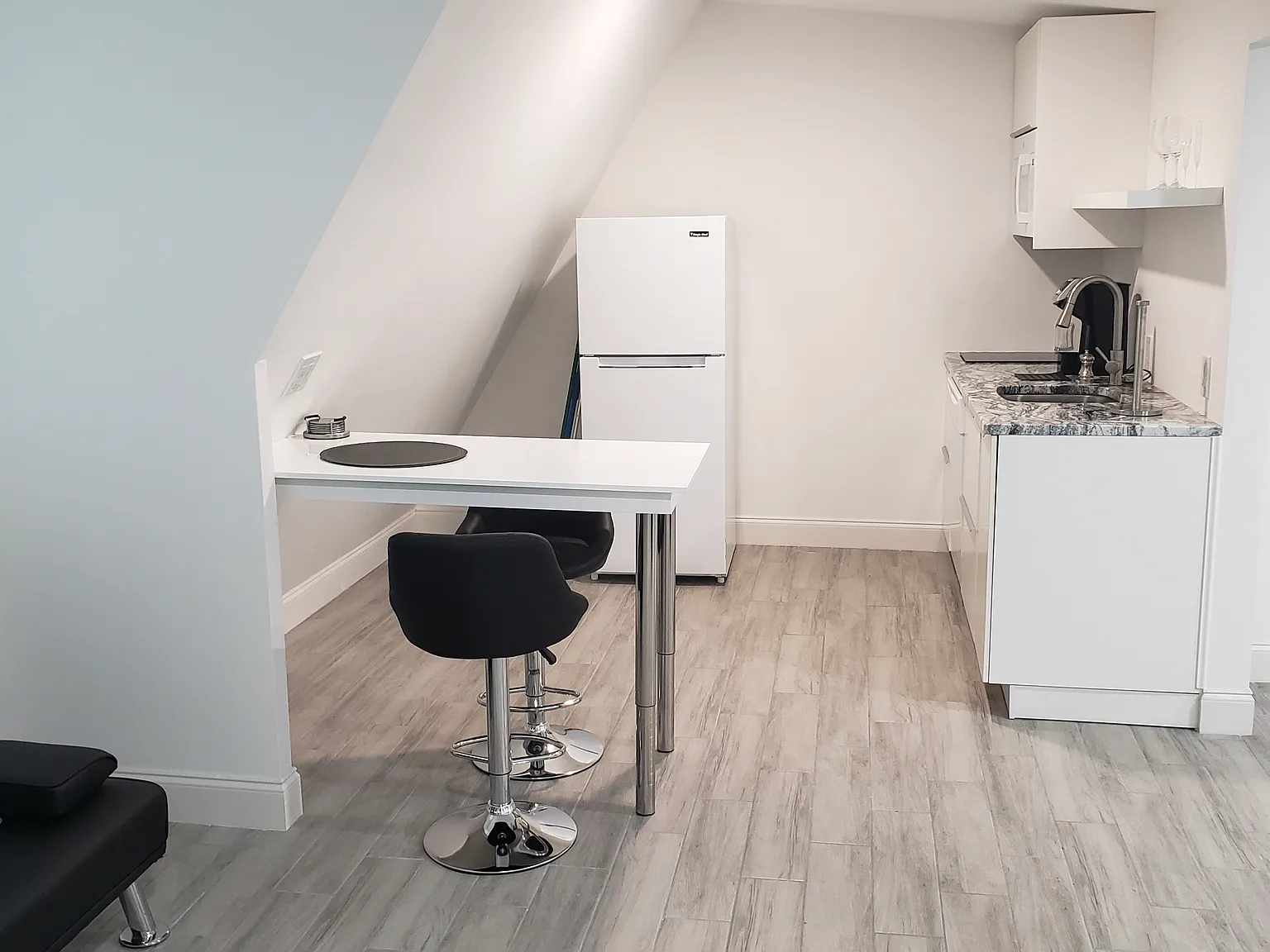 Studio, 441 sqft, $1,200 — Photo 1